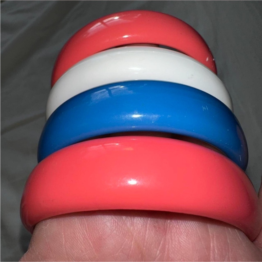 Acrylic Bangle Set - coral, White, and Blue vintage